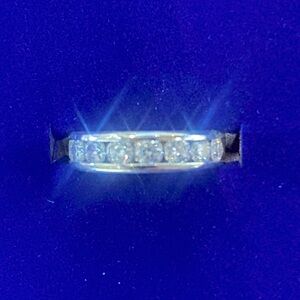 14K white gold diamond band